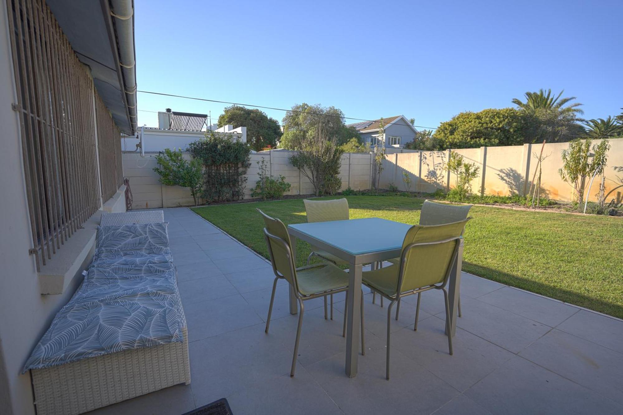 Holiday home Elham Cape Town